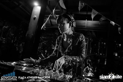 H20 Open Air Pool Party at Plaza Athenee Bangkok — photo 111