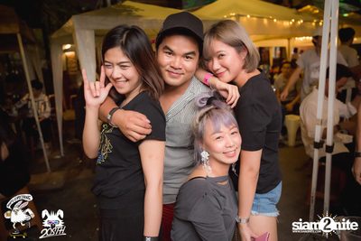 Musketeers at 20Something Bar — photo 49