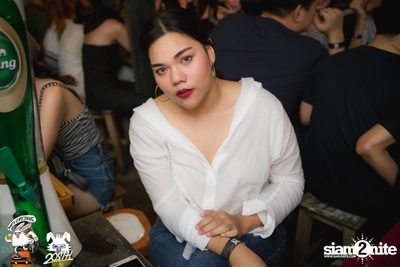 Musketeers at 20Something Bar — photo 63