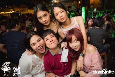 Musketeers at 20Something Bar — photo 73