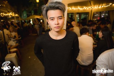 Musketeers at 20Something Bar — photo 100
