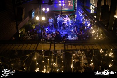 Atom Live at Wine Republic — photo 22