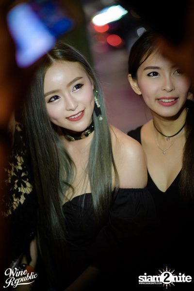 Atom Live at Wine Republic — photo 35