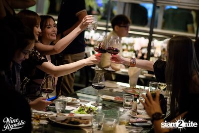 Atom Live at Wine Republic — photo 56