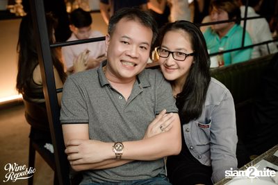 Atom Live at Wine Republic — photo 57