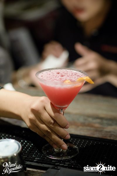 Atom Live at Wine Republic — photo 60
