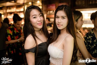 Atom Live at Wine Republic — photo 74