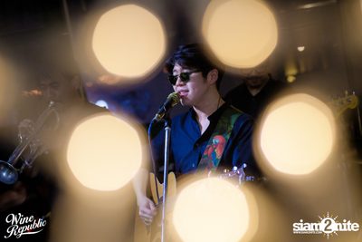 Atom Live at Wine Republic — photo 81