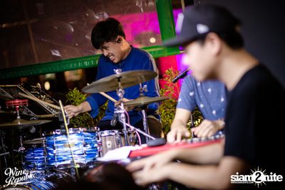 Atom Live at Wine Republic — photo 87