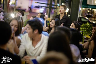 Atom Live at Wine Republic — photo 98
