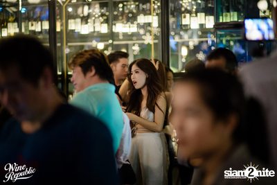 Atom Live at Wine Republic — photo 101