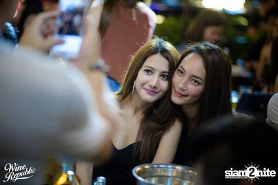 Atom Live at Wine Republic — photo 111
