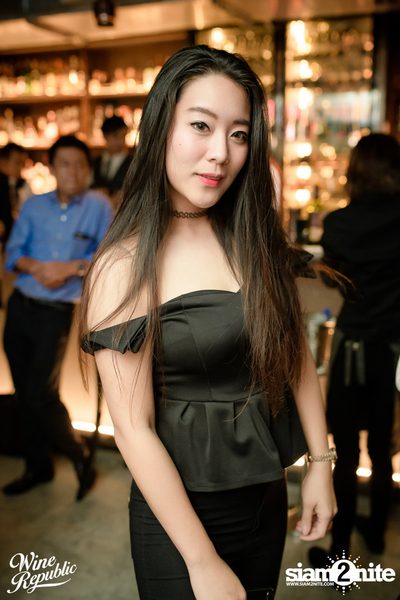 Atom Live at Wine Republic — photo 154