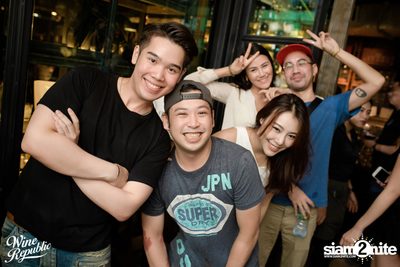 Atom Live at Wine Republic — photo 158