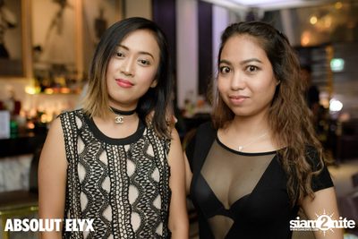 Fashion & Flirt at VOGUE Lounge — photo 57