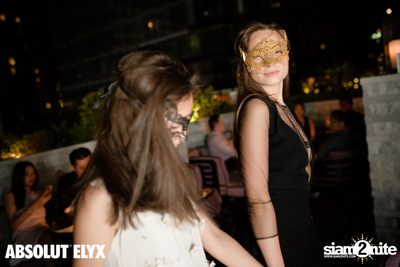 Fashion & Flirt at VOGUE Lounge — photo 87
