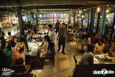 Friday Night at Wine Republic Thonglor — photo 26