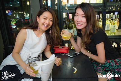 Friday Night at Wine Republic Thonglor — photo 36