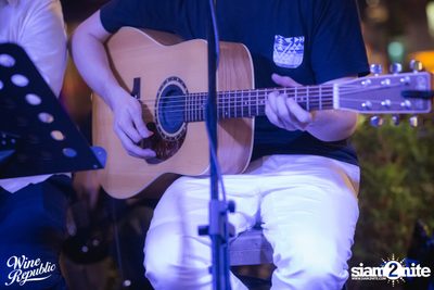 Friday Night at Wine Republic Thonglor — photo 41