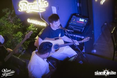 Friday Night at Wine Republic Thonglor — photo 73