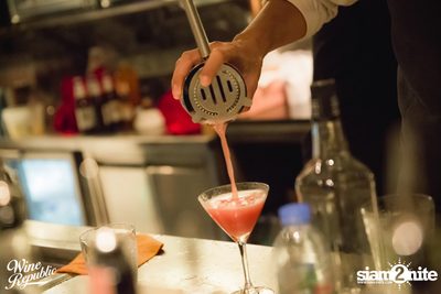 Friday Night at Wine Republic Thonglor — photo 94