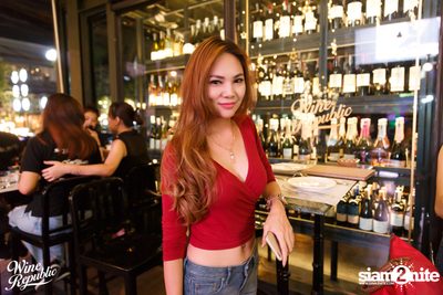 Friday Night at Wine Republic Thonglor — photo 6