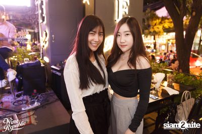 Friday Night at Wine Republic Thonglor — photo 29
