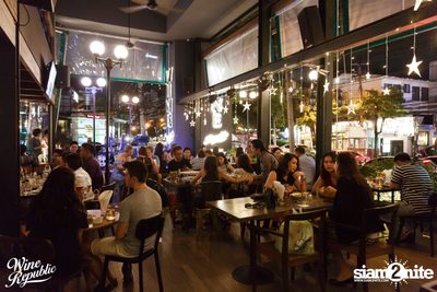 Friday Night at Wine Republic Thonglor — photo 45