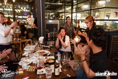 Friday Night at Wine Republic Thonglor — photo 51