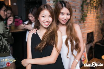 คืนวันศุกร์ ที่ร้าน เท เอกมัย — photo 19