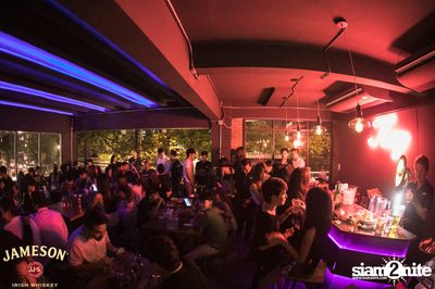 คืนวันศุกร์ ที่ร้าน เท เอกมัย — photo 38
