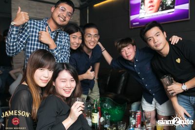 คืนวันศุกร์ ที่ร้าน เท เอกมัย — photo 53
