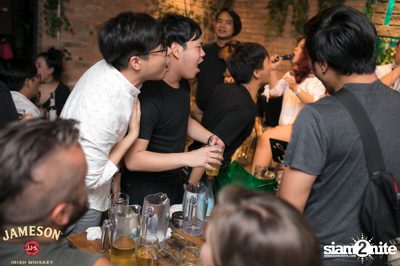 คืนวันศุกร์ ที่ร้าน เท เอกมัย — photo 75