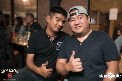 คืนวันศุกร์ ที่ร้าน เท เอกมัย — photo 98