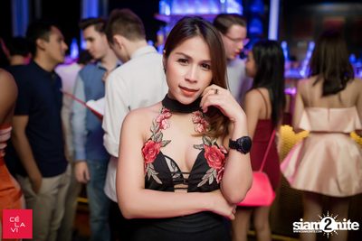 Flash Friday ที่ เซ ลา วี — photo 46