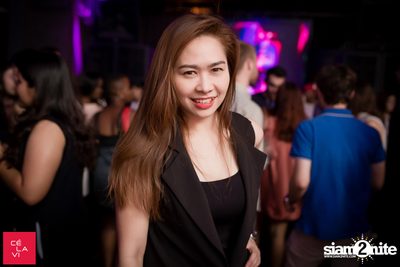 Flash Friday ที่ เซ ลา วี — photo 48