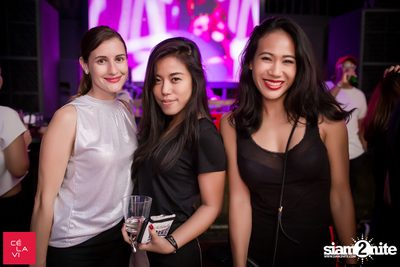 Flash Friday ที่ เซ ลา วี — photo 54