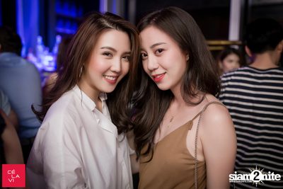 Flash Friday ที่ เซ ลา วี — photo 55