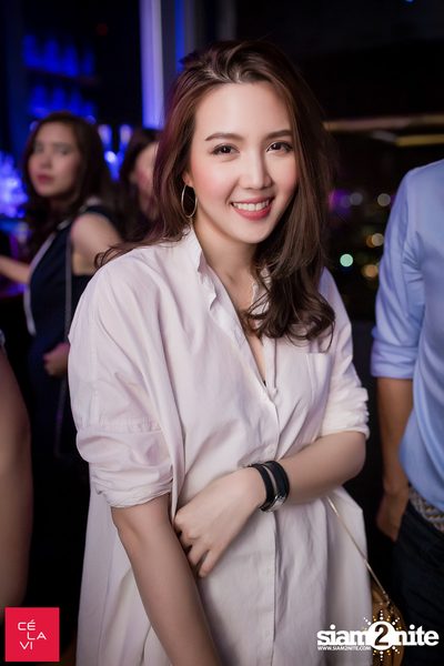 Flash Friday ที่ เซ ลา วี — photo 57