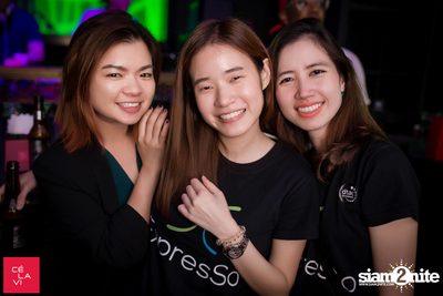 Flash Friday ที่ เซ ลา วี — photo 63