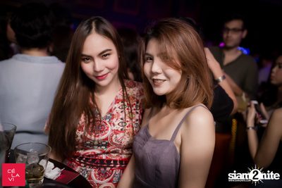 Flash Friday ที่ เซ ลา วี — photo 75