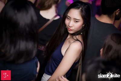 Flash Friday ที่ เซ ลา วี — photo 100