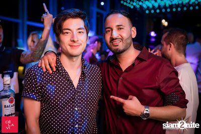 Flash Friday ที่ เซ ลา วี — photo 152