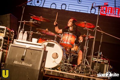 Dek Tape: 90's Alternative Concert at JJ Mall — photo 260