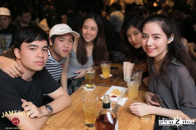 คืนวันเสาร์ ที่ร้าน เท เอกมัย — photo 2