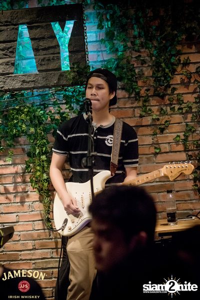 คืนวันพุธ ที่ร้าน เท เอกมัย — photo 38