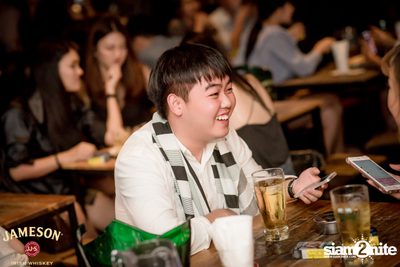 คืนวันพุธ ที่ร้าน เท เอกมัย — photo 42