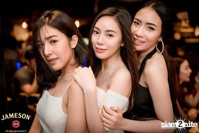 คืนวันพุธ ที่ร้าน เท เอกมัย — photo 55