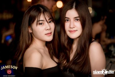 คืนวันพุธ ที่ร้าน เท เอกมัย — photo 58
