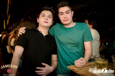 คืนวันพุธ ที่ร้าน เท เอกมัย — photo 85